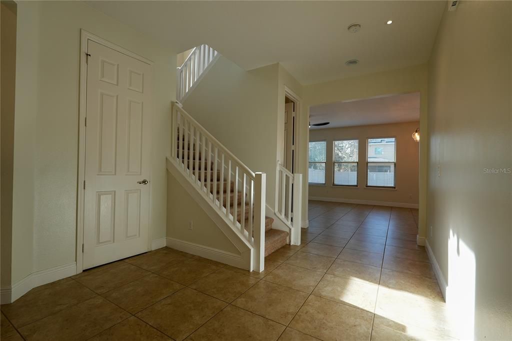 В аренду: $3,950 (5 спален, 4 ванн, 2800 Квадратных фут)