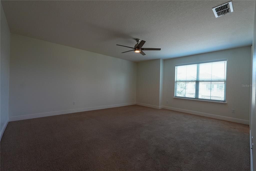 В аренду: $3,950 (5 спален, 4 ванн, 2800 Квадратных фут)