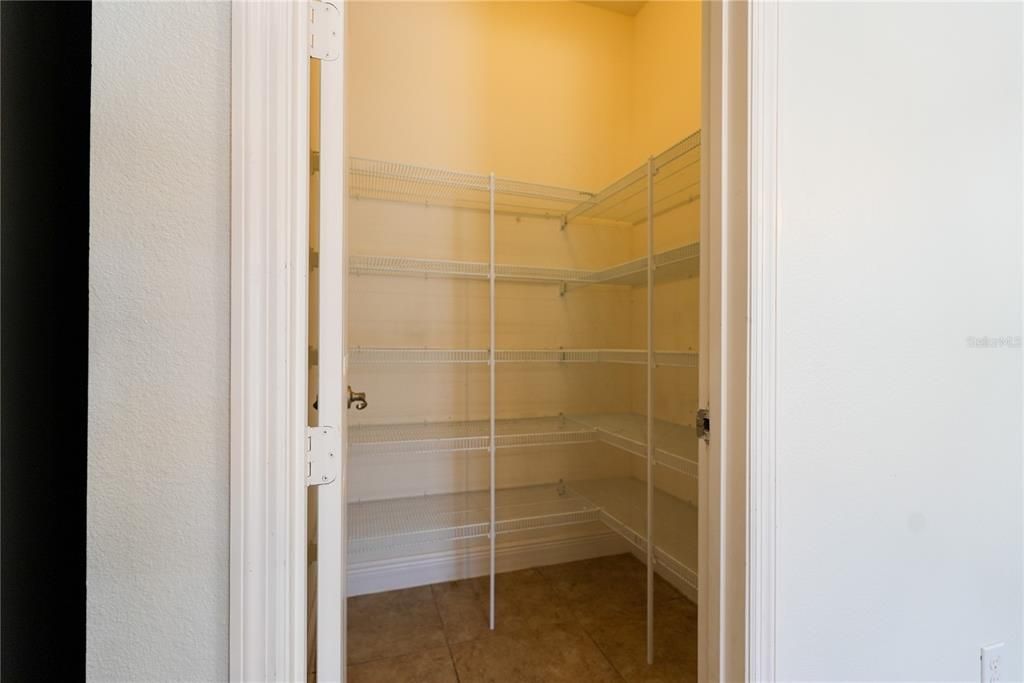 В аренду: $3,950 (5 спален, 4 ванн, 2800 Квадратных фут)