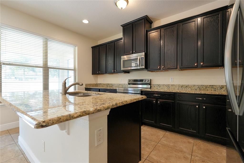 В аренду: $3,950 (5 спален, 4 ванн, 2800 Квадратных фут)