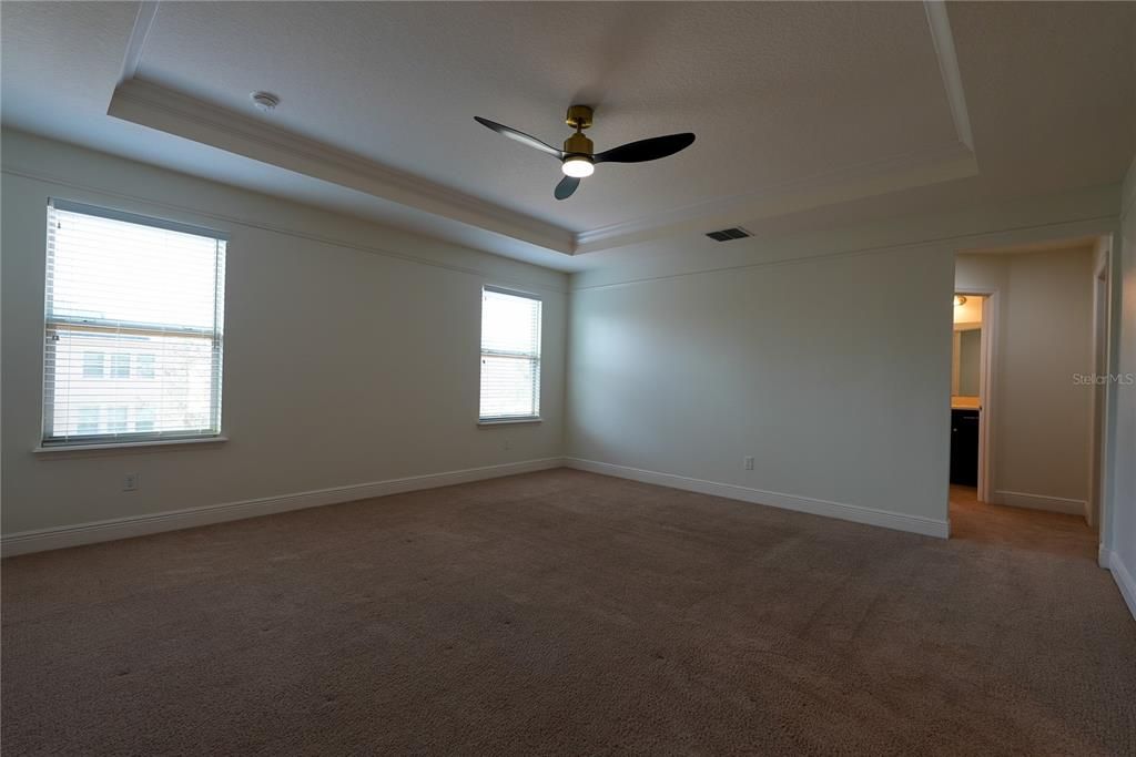 В аренду: $3,950 (5 спален, 4 ванн, 2800 Квадратных фут)