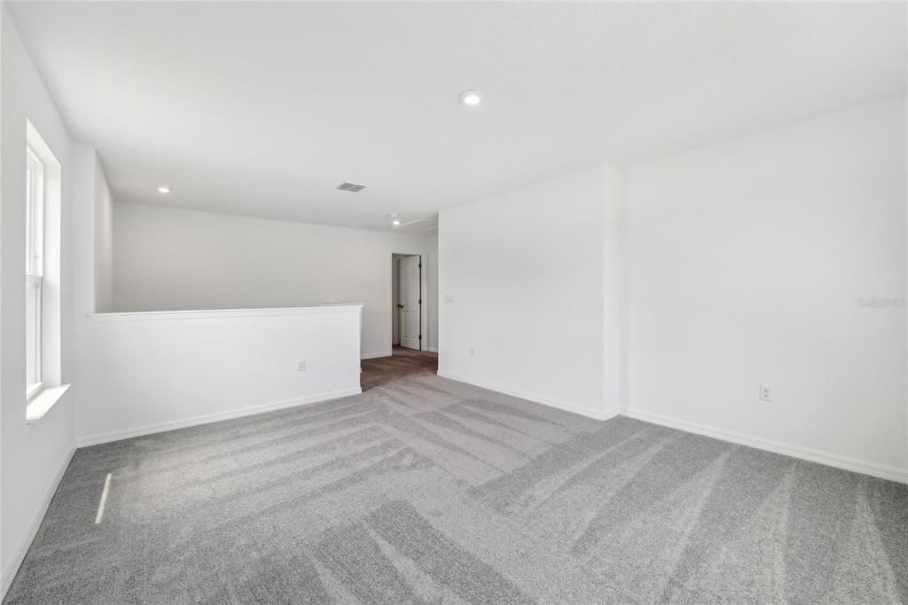 For Sale: $384,490 (5 beds, 3 baths, 2434 Square Feet)