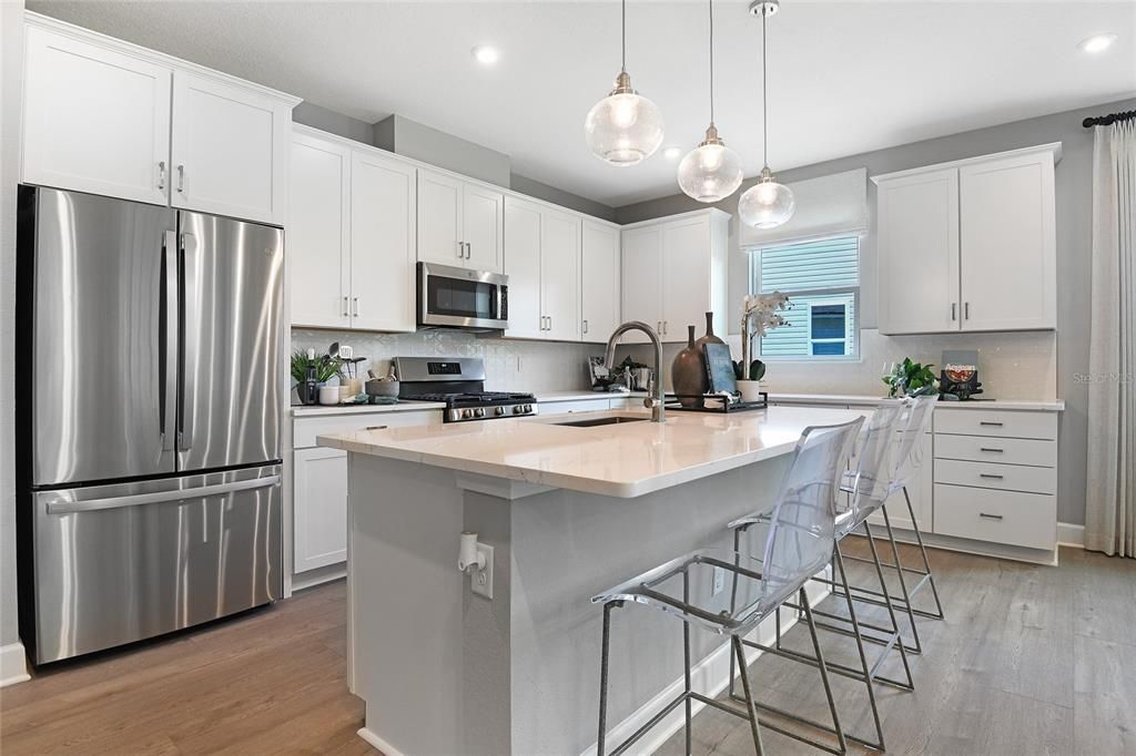 For Sale: $393,809 (4 beds, 3 baths, 2070 Square Feet)