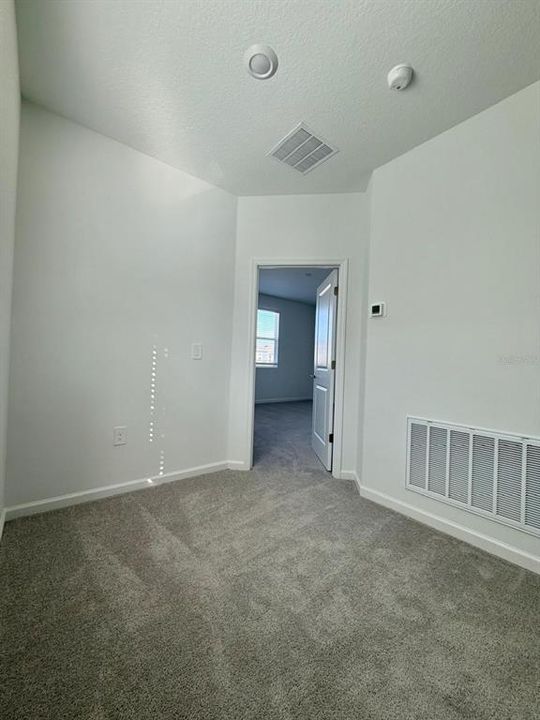 出租: $2,800 (4 贝兹, 3 浴室, 2023 平方英尺)