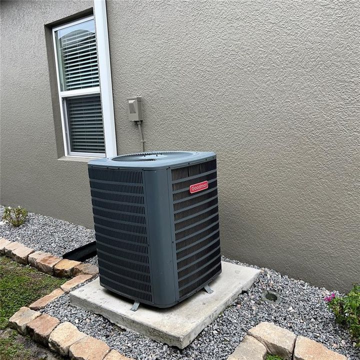 待售: $445,000 (3 贝兹, 2 浴室, 2017 平方英尺)