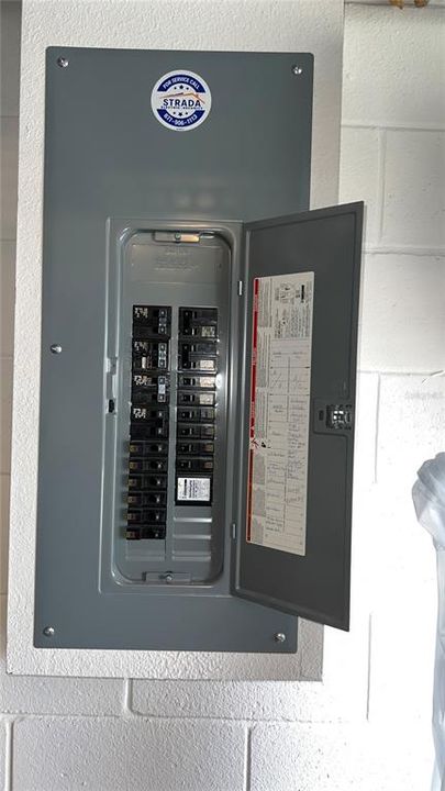 待售: $445,000 (3 贝兹, 2 浴室, 2017 平方英尺)