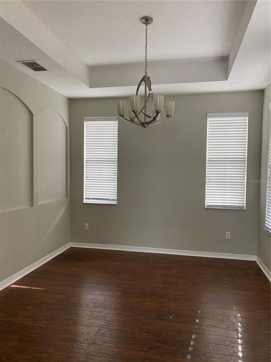 For Rent: $3,750 (4 beds, 3 baths, 2770 Square Feet)