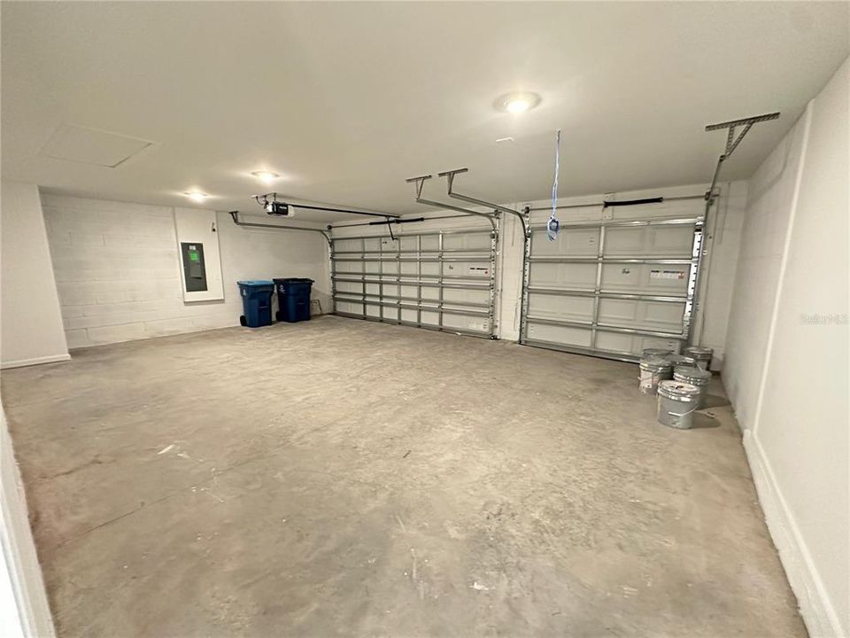 For Rent: $2,450 (4 beds, 3 baths, 2383 Square Feet)