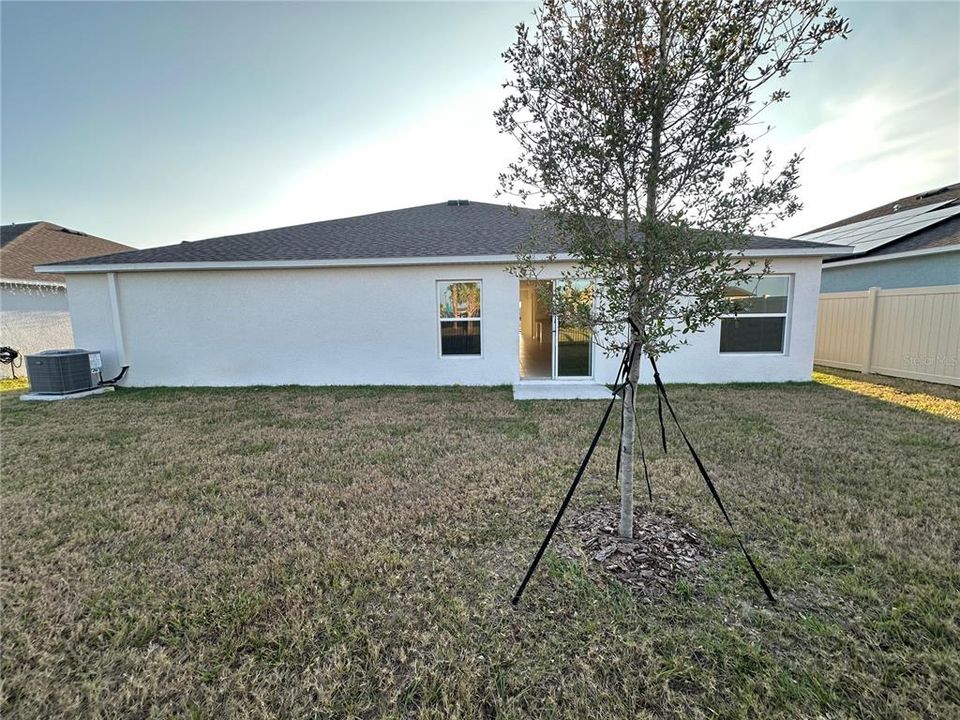 For Rent: $2,450 (4 beds, 3 baths, 2383 Square Feet)