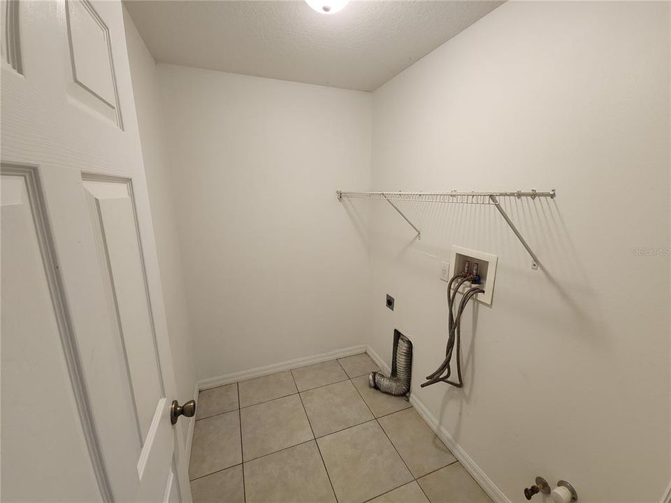 En Renta: $2,000 (3 camas, 2 baños, 1746 Pies cuadrados)