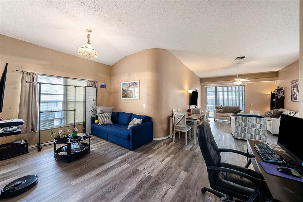 待售: $315,000 (3 贝兹, 2 浴室, 1522 平方英尺)