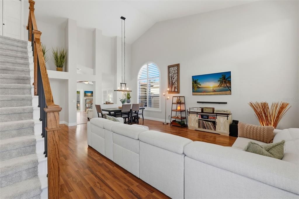 На продажу: $699,900 (4 спален, 2 ванн, 2260 Квадратных фут)