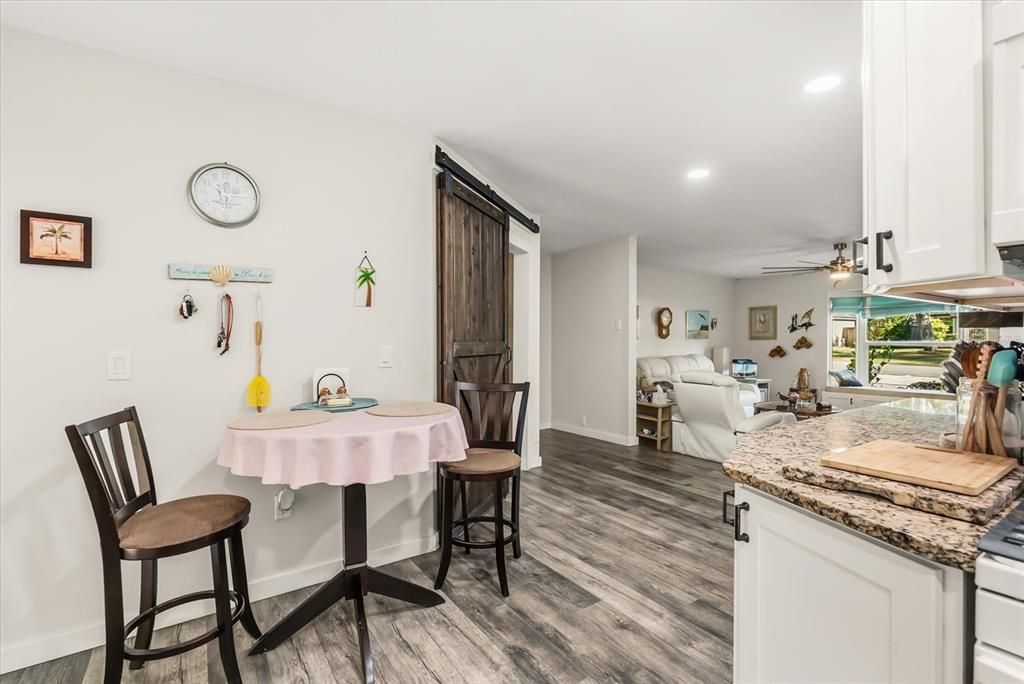 For Sale: $357,000 (3 beds, 2 baths, 1046 Square Feet)