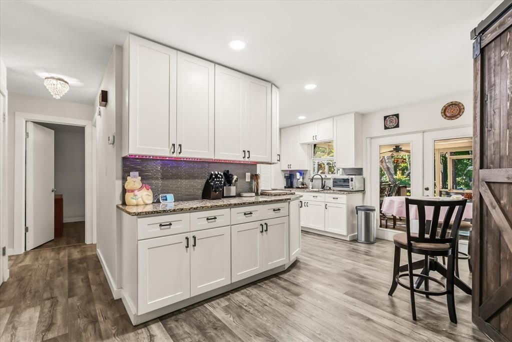 For Sale: $357,000 (3 beds, 2 baths, 1046 Square Feet)