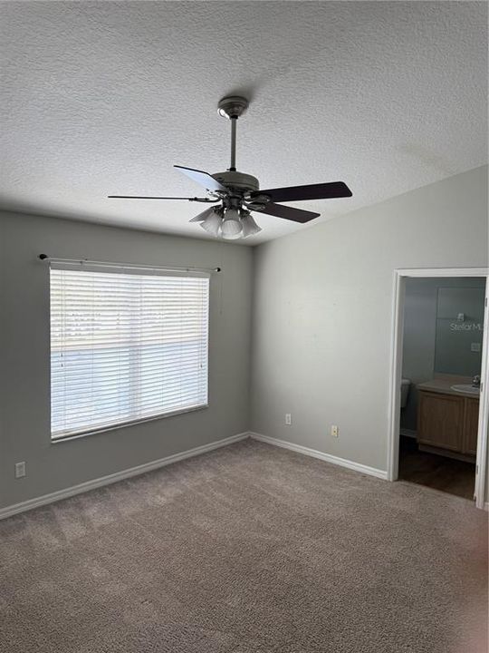 En Renta: $2,100 (3 camas, 3 baños, 1653 Pies cuadrados)