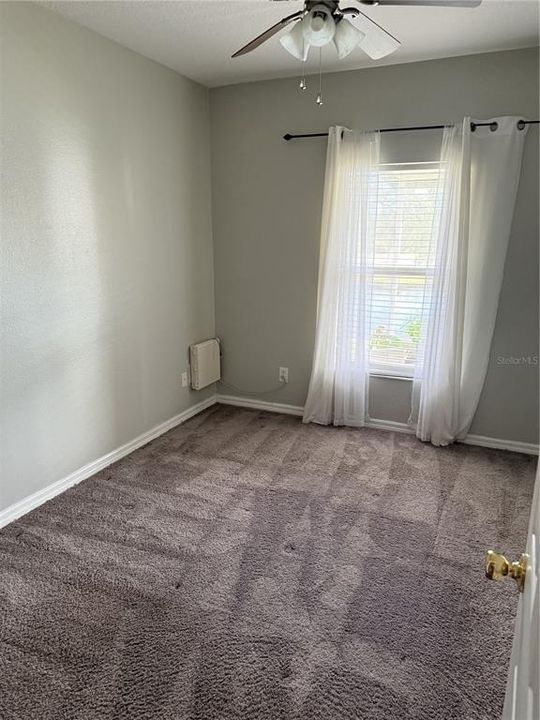 En Renta: $2,100 (3 camas, 3 baños, 1653 Pies cuadrados)