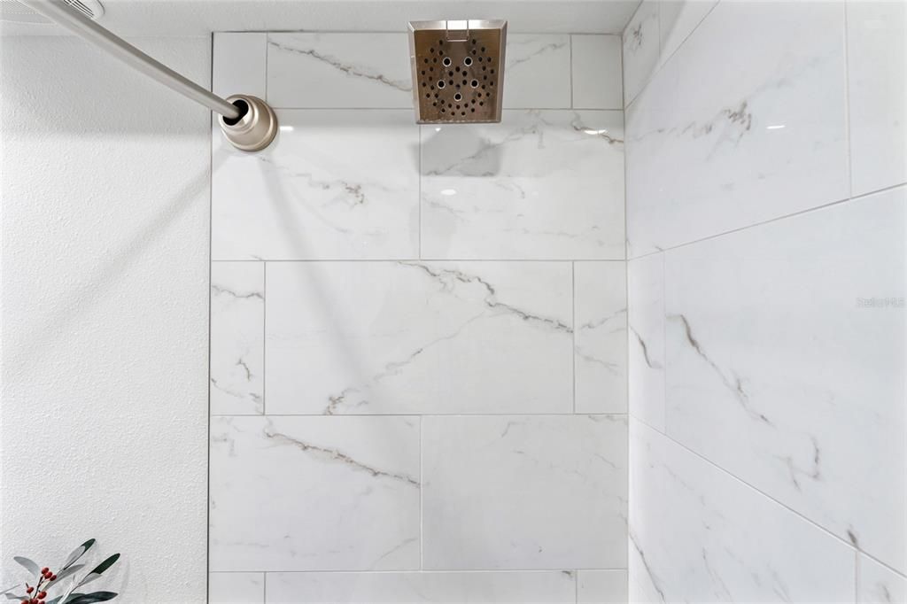 En Venta: $450,000 (2 camas, 2 baños, 966 Pies cuadrados)