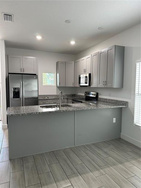 En Renta: $2,100 (4 camas, 4 baños, 1844 Pies cuadrados)