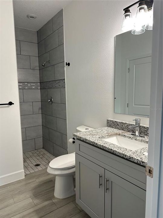 En Renta: $2,100 (4 camas, 4 baños, 1844 Pies cuadrados)