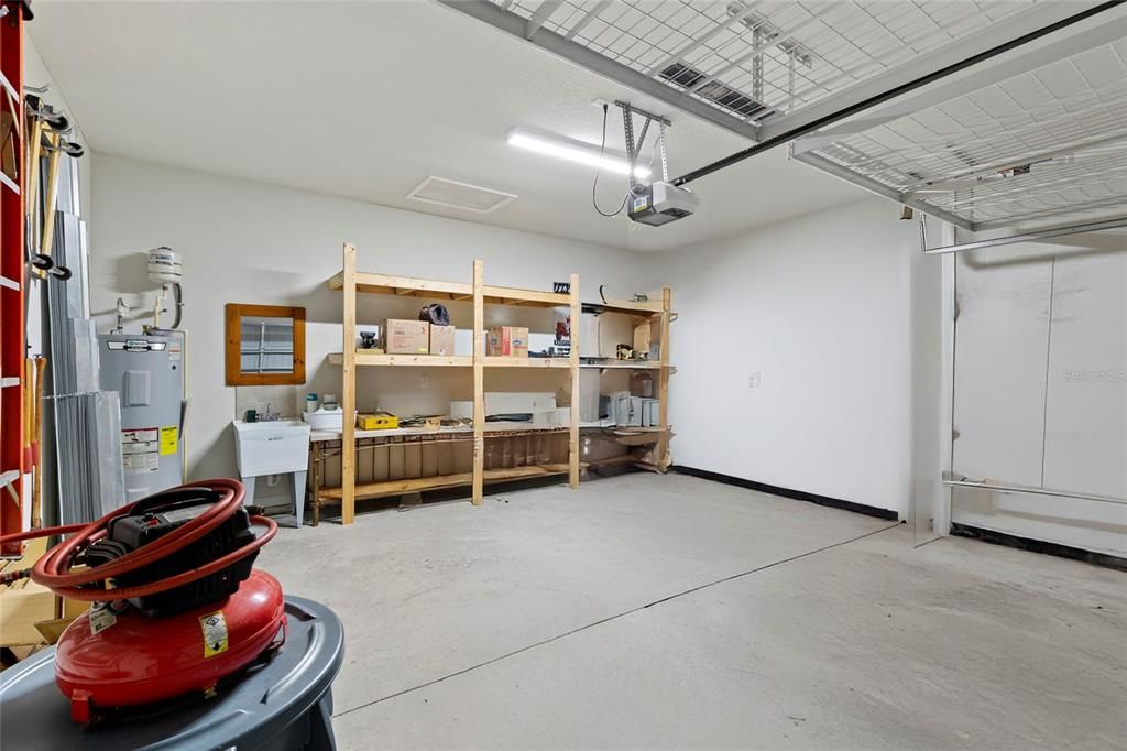 For Sale: $449,000 (3 beds, 2 baths, 2164 Square Feet)