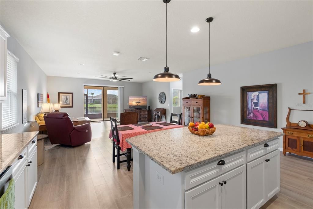 For Sale: $449,000 (3 beds, 2 baths, 2164 Square Feet)