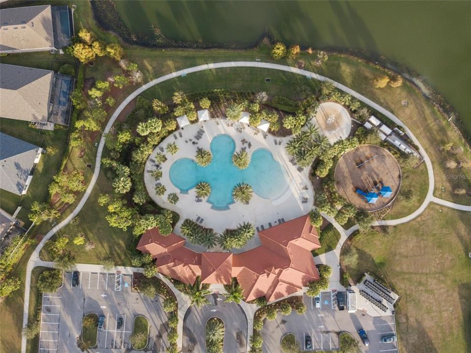 For Sale: $449,000 (3 beds, 2 baths, 2164 Square Feet)