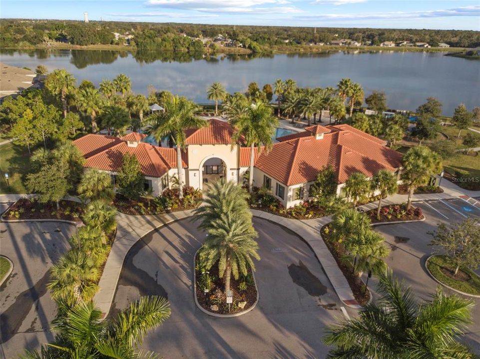 For Sale: $449,000 (3 beds, 2 baths, 2164 Square Feet)