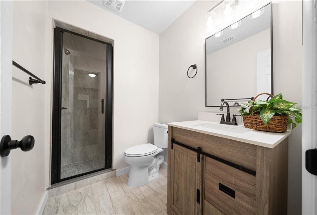 For Sale: $999,950 (4 beds, 2 baths, 2706 Square Feet)