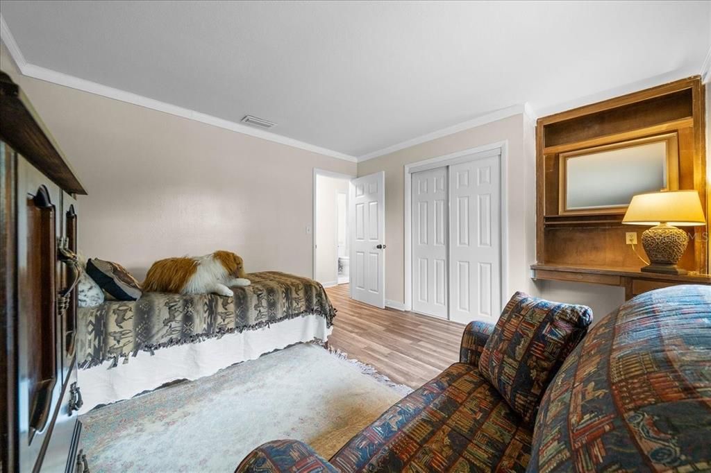 For Sale: $999,950 (4 beds, 2 baths, 2706 Square Feet)