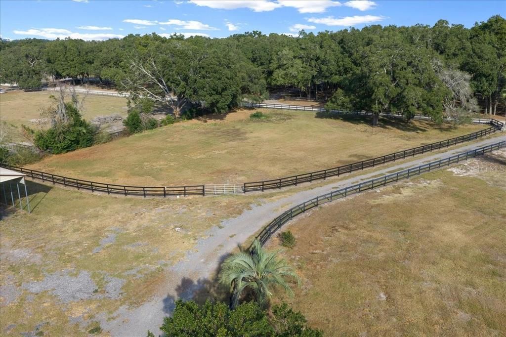 For Sale: $999,950 (4 beds, 2 baths, 2706 Square Feet)