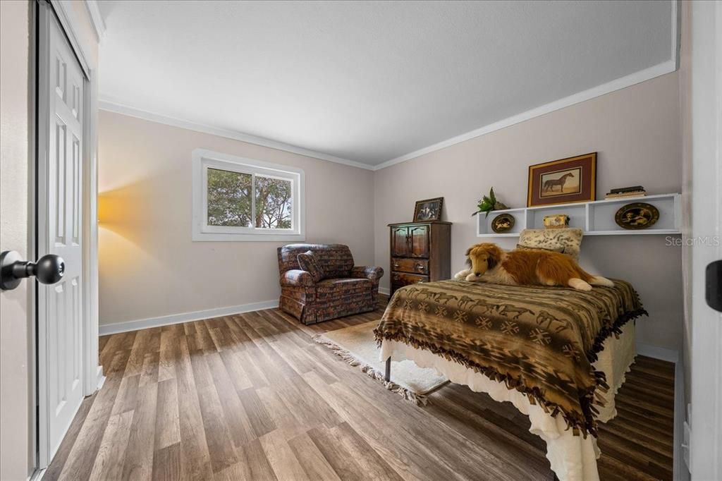 For Sale: $999,950 (4 beds, 2 baths, 2706 Square Feet)