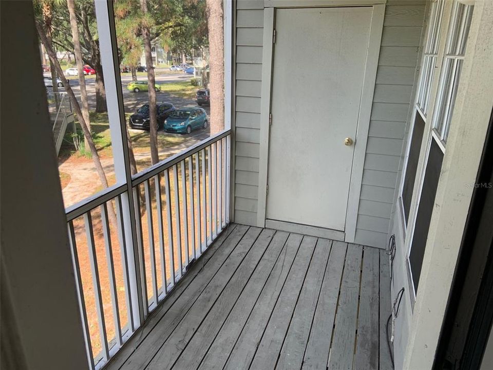 For Rent: $1,440 (1 beds, 1 baths, 686 Square Feet)