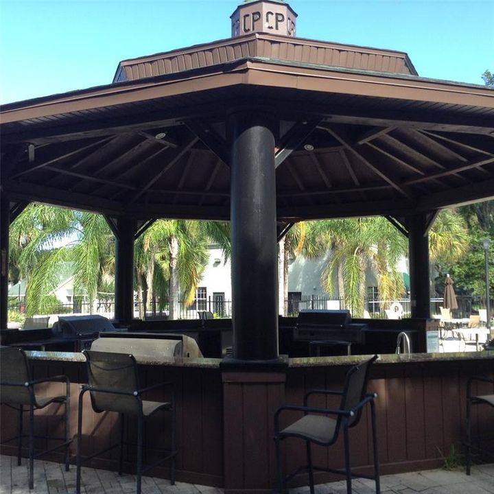 For Rent: $1,440 (1 beds, 1 baths, 686 Square Feet)