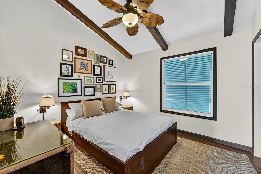 En Venta: $949,000 (3 camas, 3 baños, 1751 Pies cuadrados)