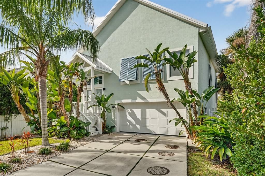 En Venta: $949,000 (3 camas, 3 baños, 1751 Pies cuadrados)