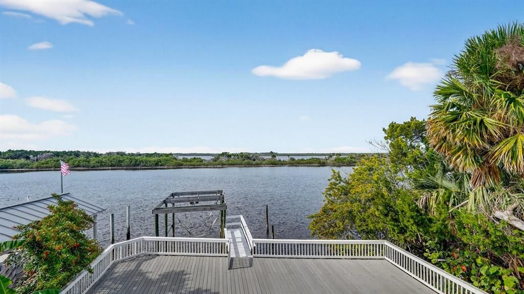 En Venta: $949,000 (3 camas, 3 baños, 1751 Pies cuadrados)