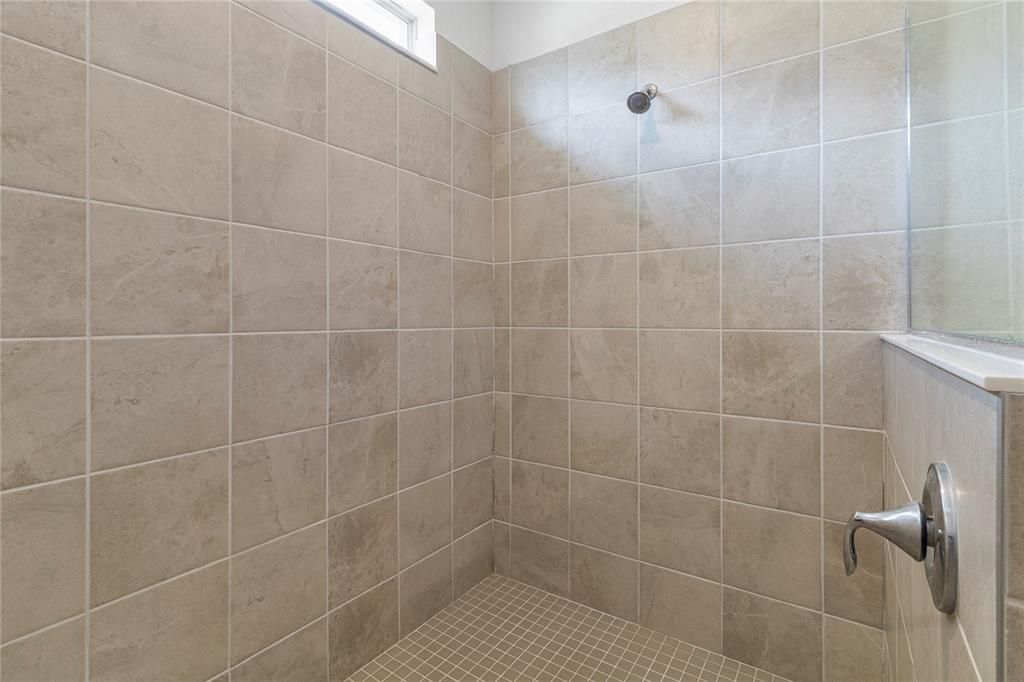 待售: $615,000 (3 贝兹, 3 浴室, 2214 平方英尺)