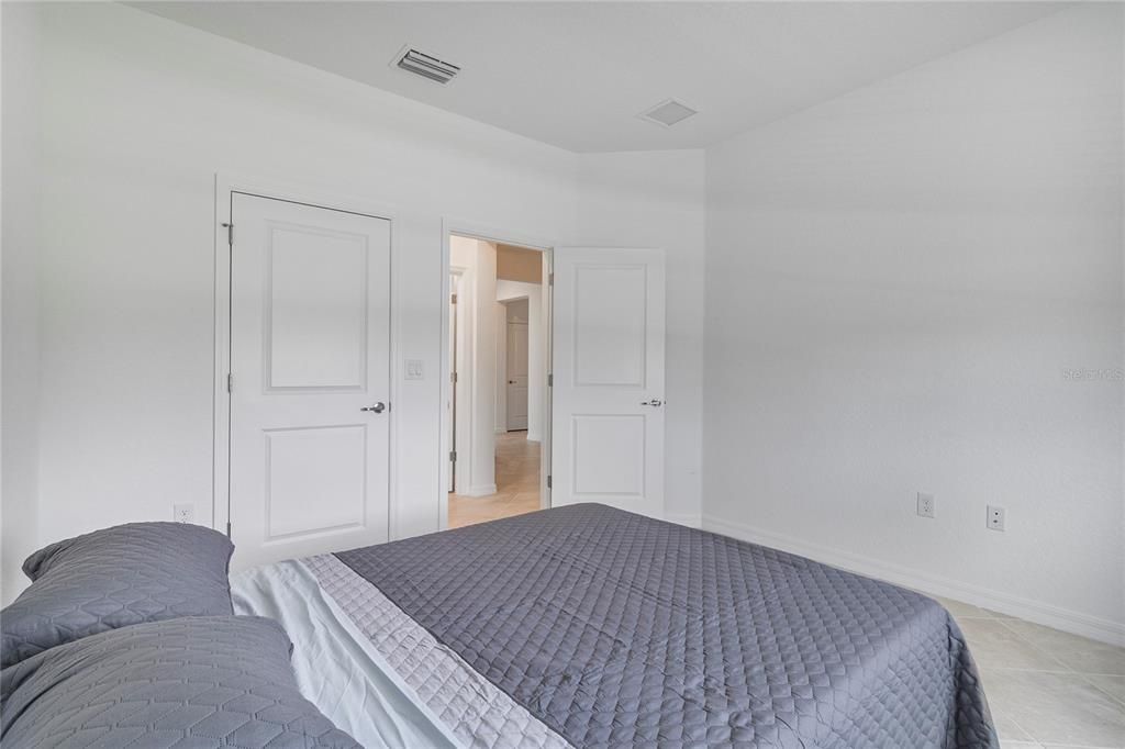 待售: $615,000 (3 贝兹, 3 浴室, 2214 平方英尺)