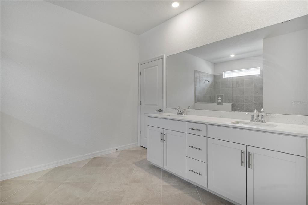 待售: $615,000 (3 贝兹, 3 浴室, 2214 平方英尺)