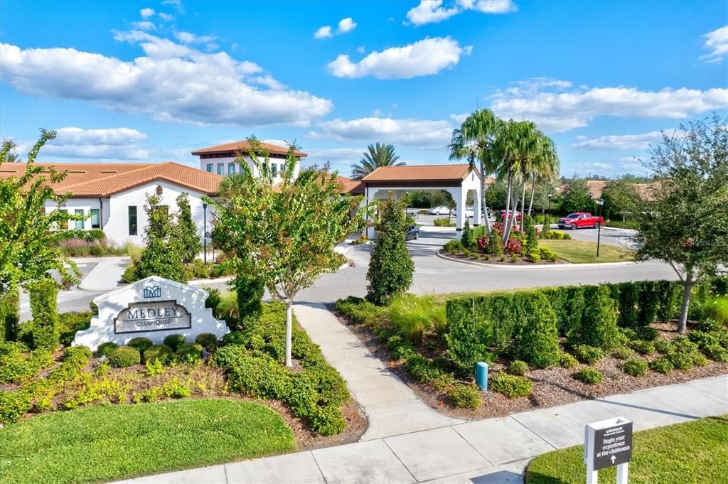 待售: $299,900 (2 贝兹, 2 浴室, 1406 平方英尺)