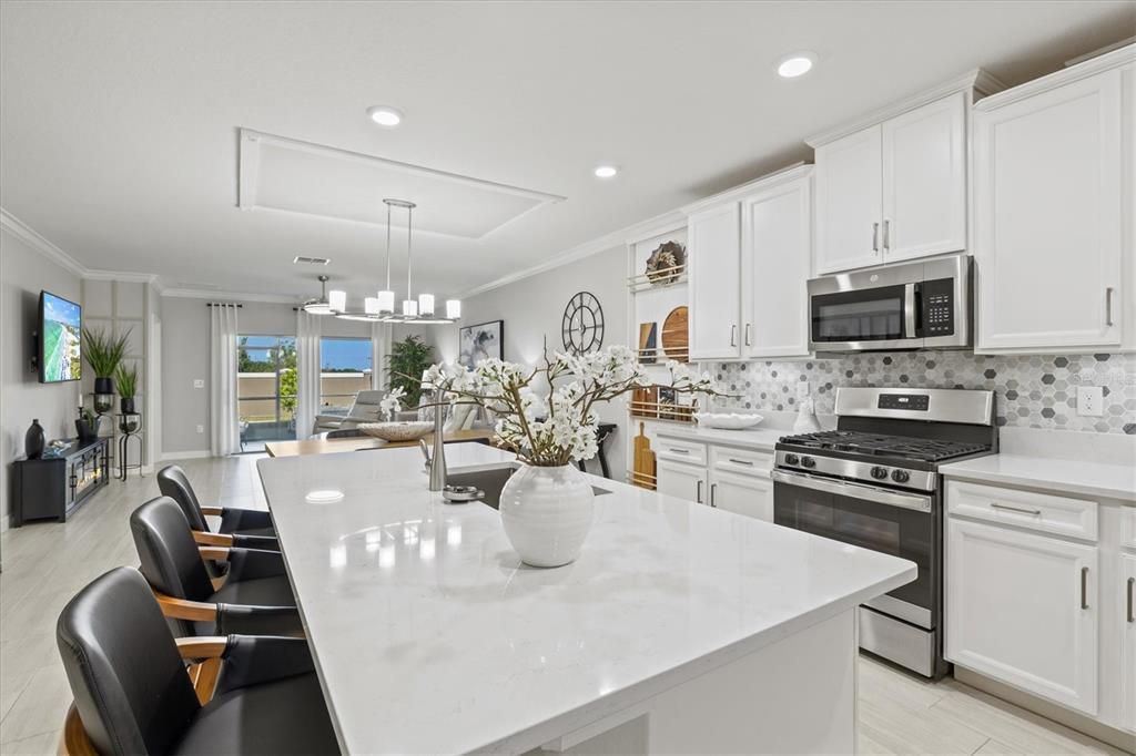 待售: $299,900 (2 贝兹, 2 浴室, 1406 平方英尺)