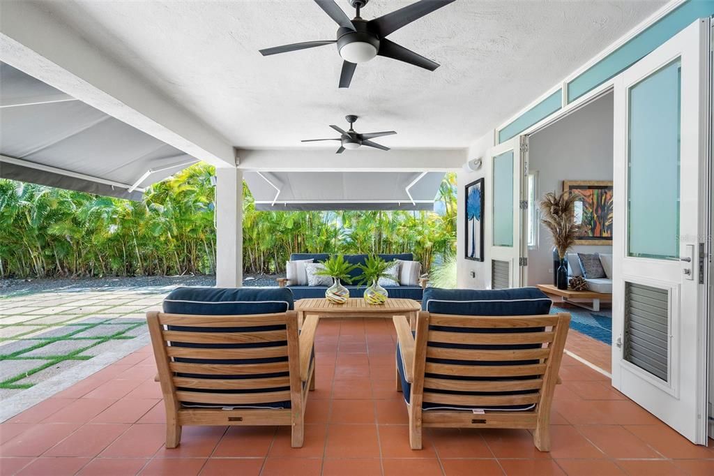 For Rent: $17,500 (4 beds, 4 baths, 3900 Square Feet)