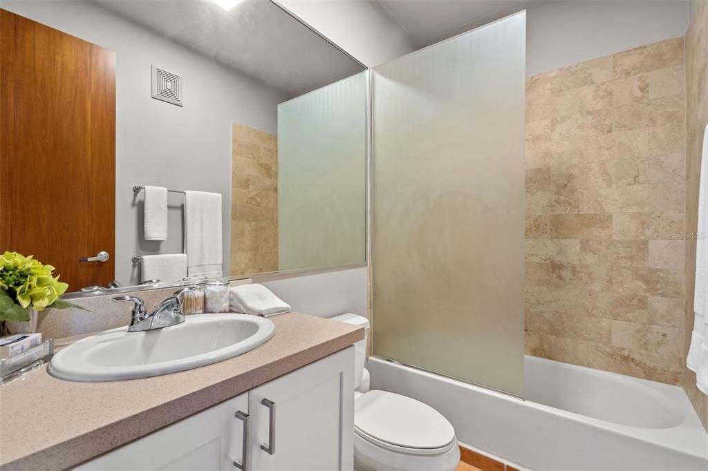 For Rent: $17,500 (4 beds, 4 baths, 3900 Square Feet)