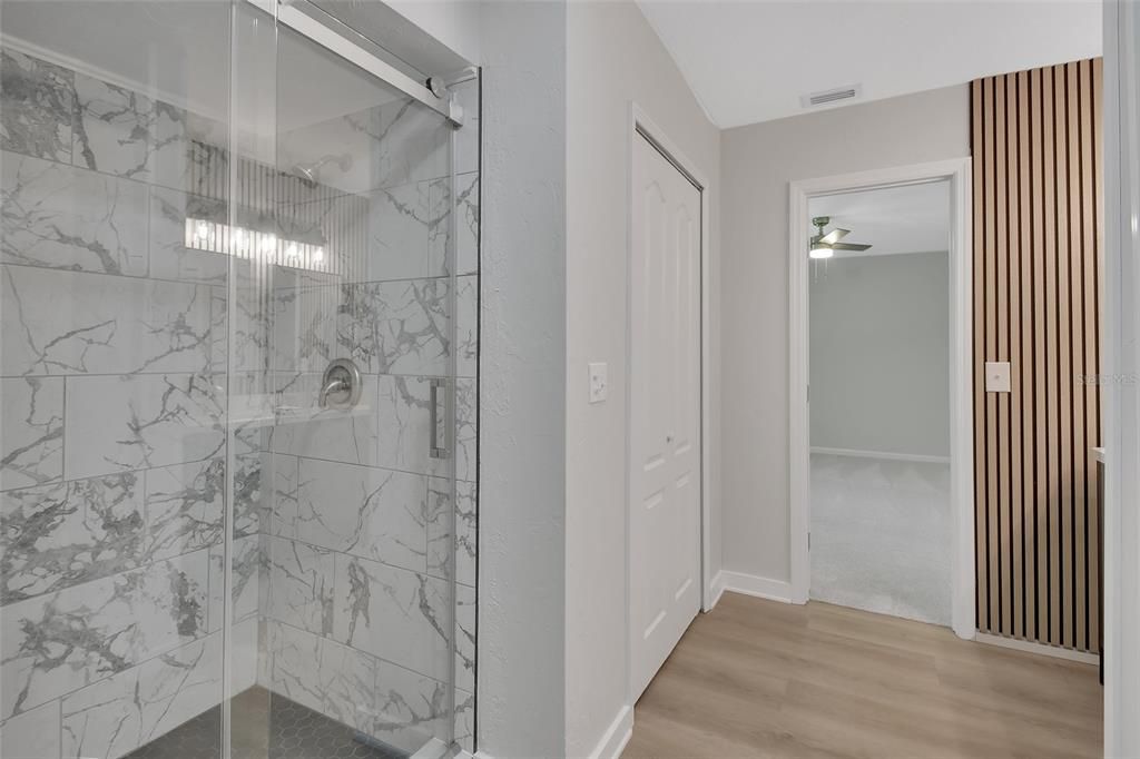 En Venta: $237,000 (2 camas, 2 baños, 1222 Pies cuadrados)