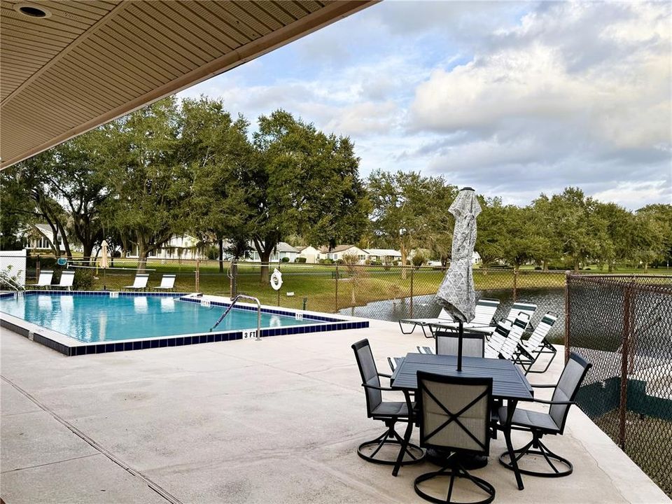 For Sale: $169,000 (2 beds, 2 baths, 932 Square Feet)