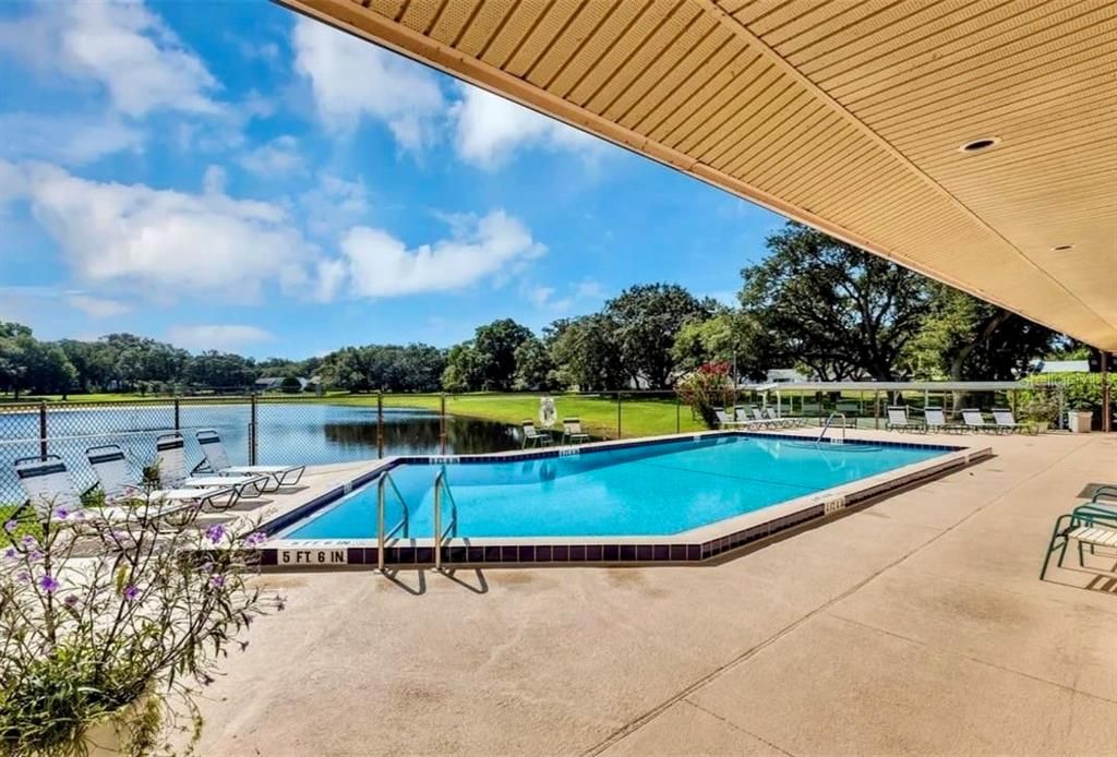 На продажу: $175,000 (2 спален, 2 ванн, 932 Квадратных фут)