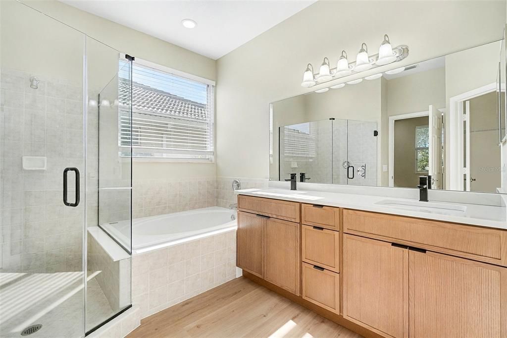 待售: $419,000 (2 贝兹, 2 浴室, 1617 平方英尺)