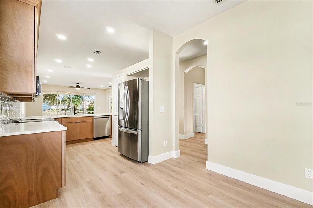 待售: $419,000 (2 贝兹, 2 浴室, 1617 平方英尺)