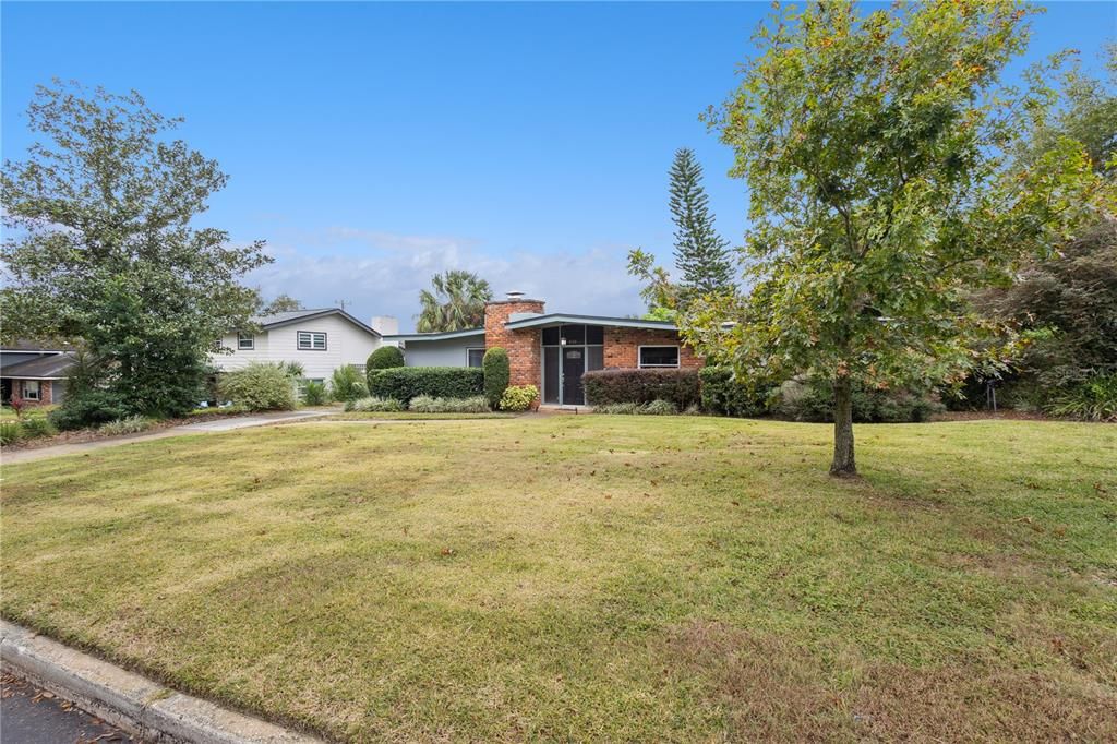 En Venta: $525,000 (4 camas, 2 baños, 1910 Pies cuadrados)