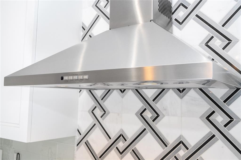 На продажу: $699,000 (4 спален, 2 ванн, 2835 Квадратных фут)